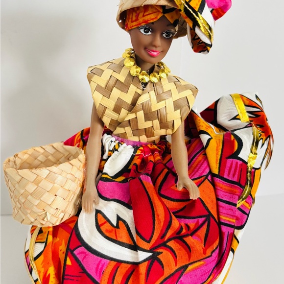 African Queen Conch Shell Decor - Picture 6 of 7